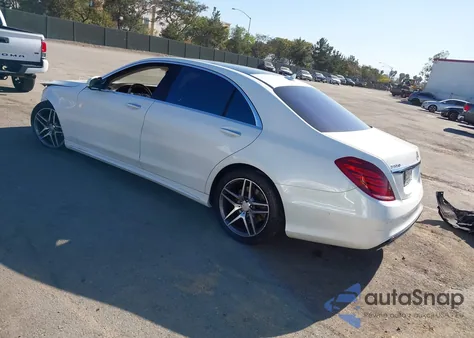 2014 Mercedes-Benz S 550 z USA, uszkodzony, nr VIN WDDUG8CB7EA044562